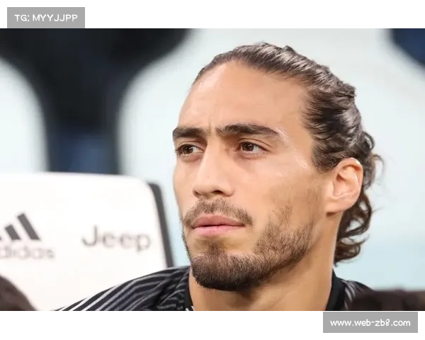 卡利亚里主帅皮萨纳调整为四后卫阵型 米纳复出加强防守力度